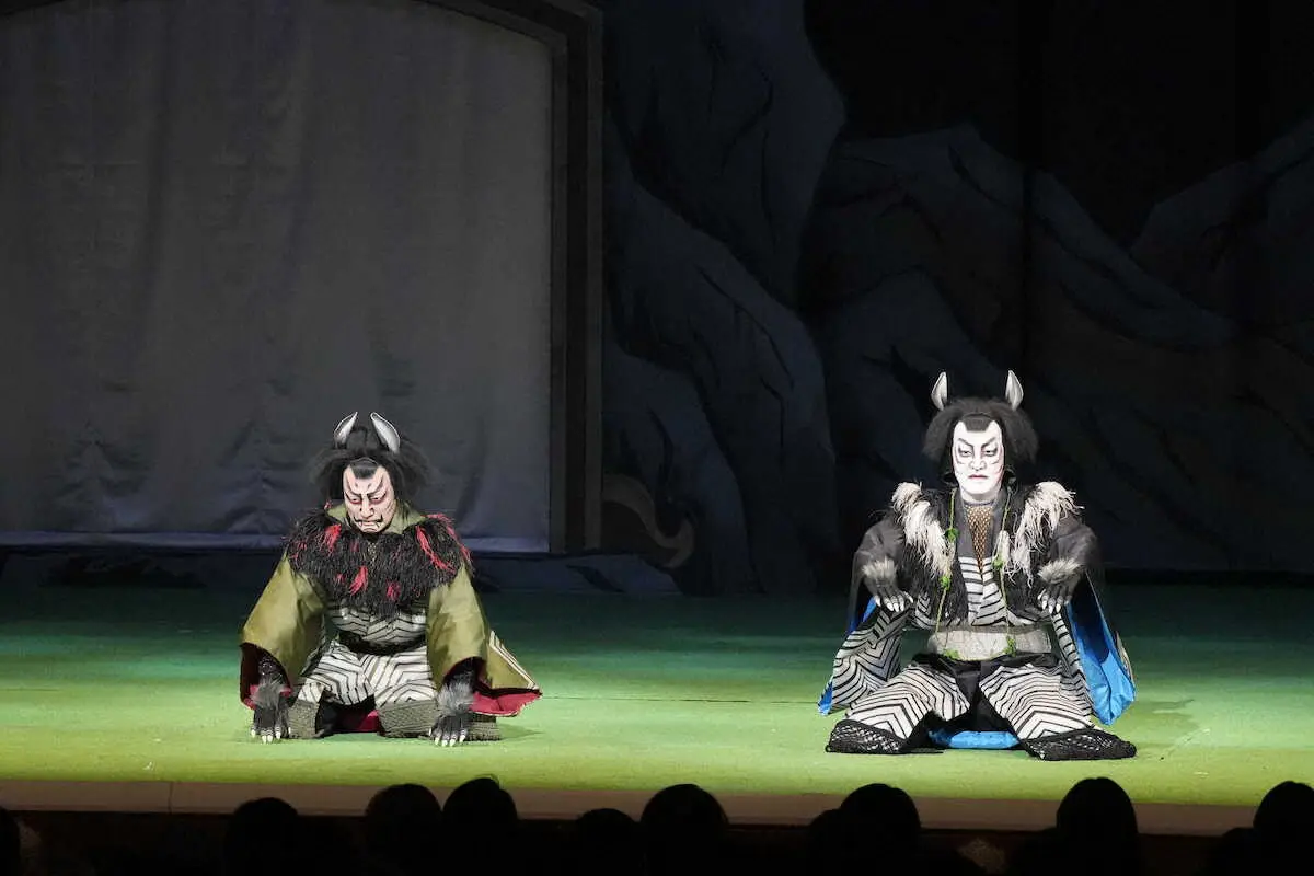 【画像・写真】澤村精四郎が歌舞伎座で襲名披露口上　兄貴分獅童の言葉に涙　「これからも、なお一層芸道に精進」