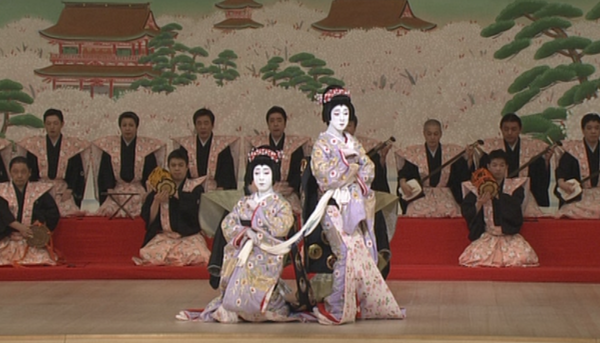 二人の花子が舞う二人道成寺