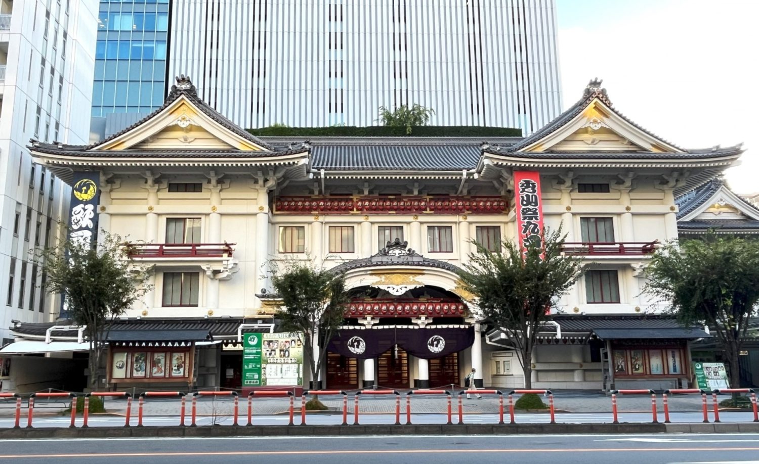 歌舞伎座の外観